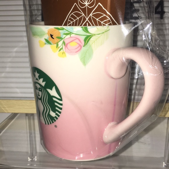Starbucks Coffee Mug and Hot Cocoa Mix - Picture 6 of 10